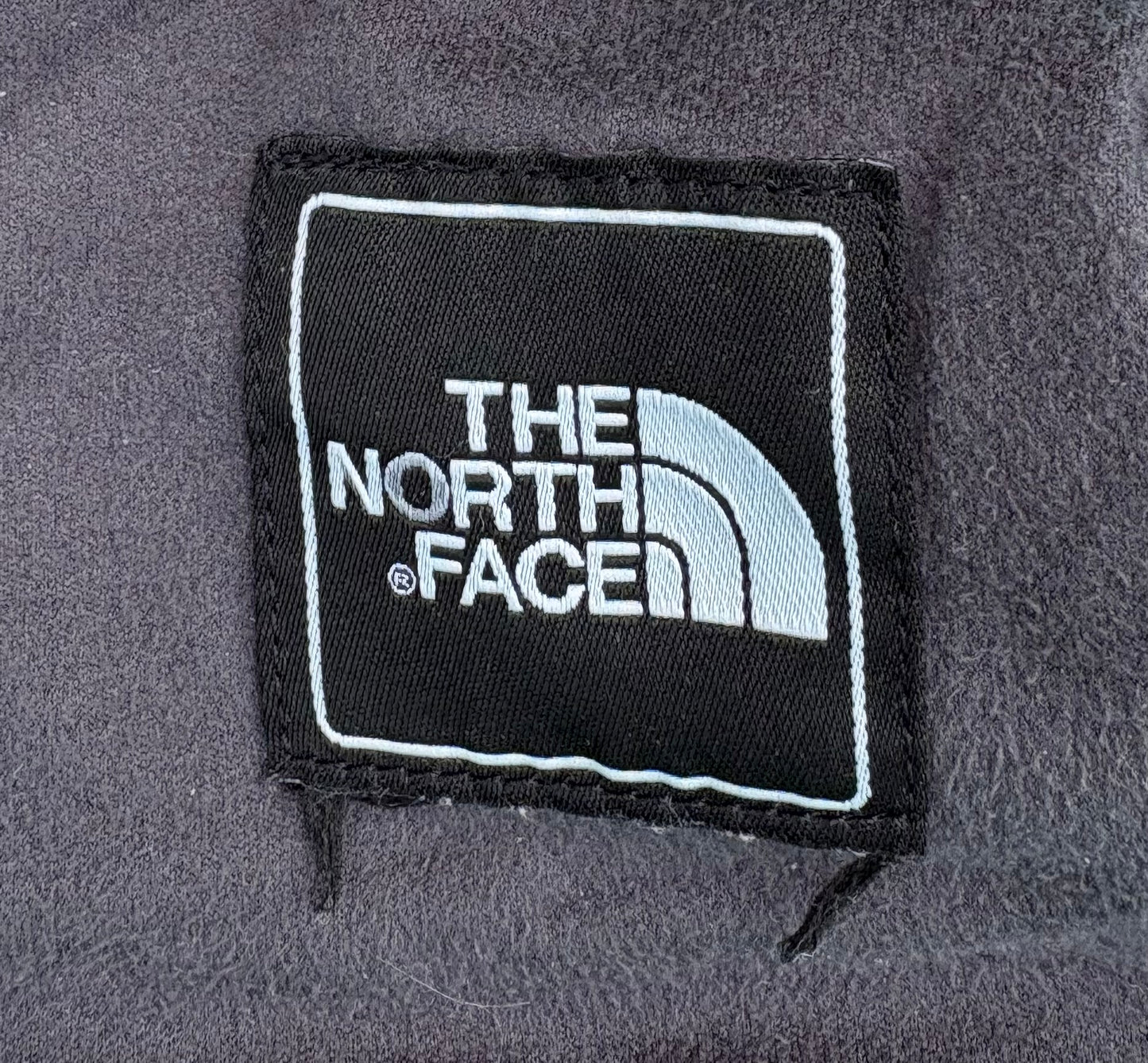 THE NORTH FACE SYNTHETIC PUFFER